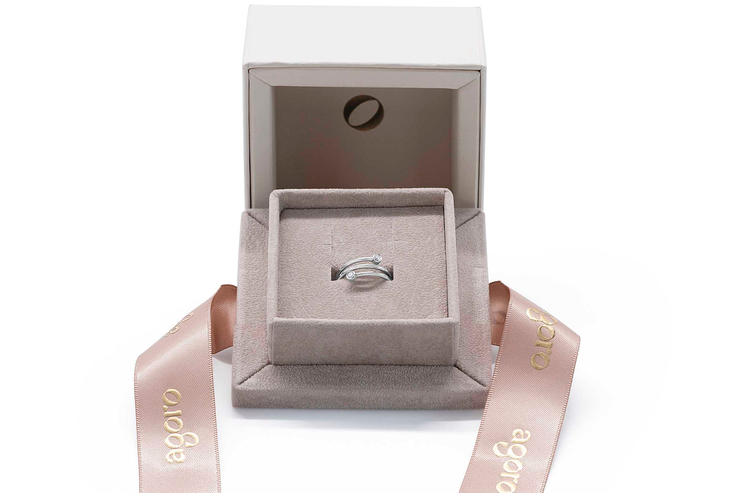 Spiral Ring With Diamond