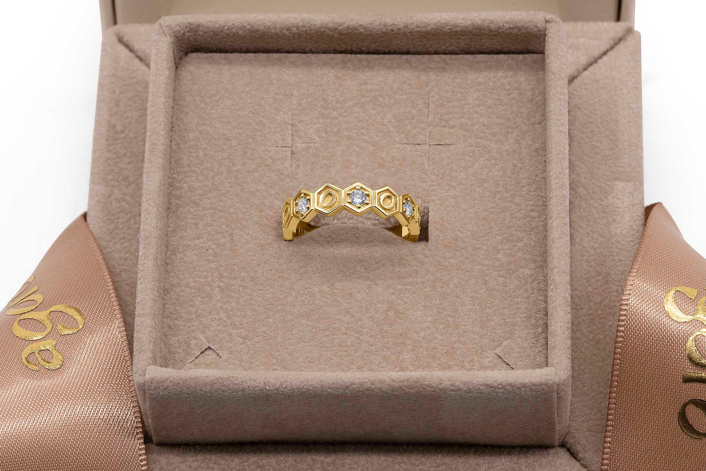 Ring with diamonds and O Logo - Rose